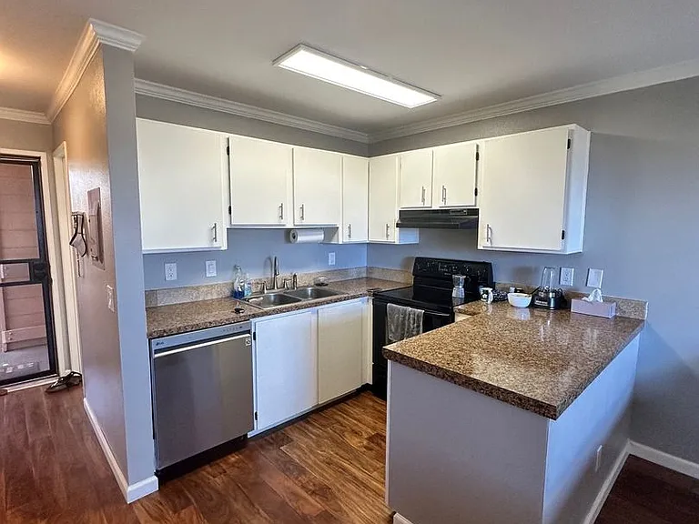 3740 Lower Honoapiilani Rd #C208 — Photo 4