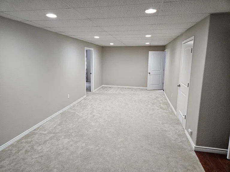 6686 Solana Dr — Photo 19