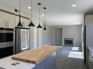 5225 Candlelight St, Oceanside, CA 92056