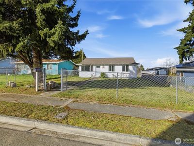 1113 E 61st Street, Tacoma, WA, 98404