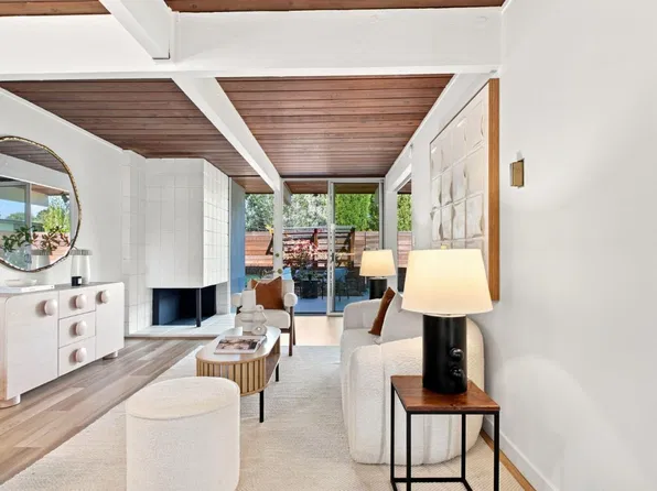 131 Greenmeadow Way, Palo Alto, CA 94306