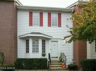 5272 Meredith Dr, Des Moines, IA 50310