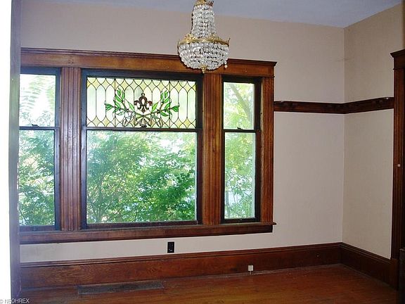 3rd image of 575 E Main St #20