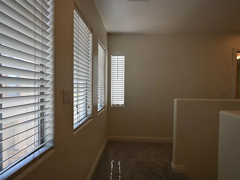 5472 Overlook Valley St — Photo 22