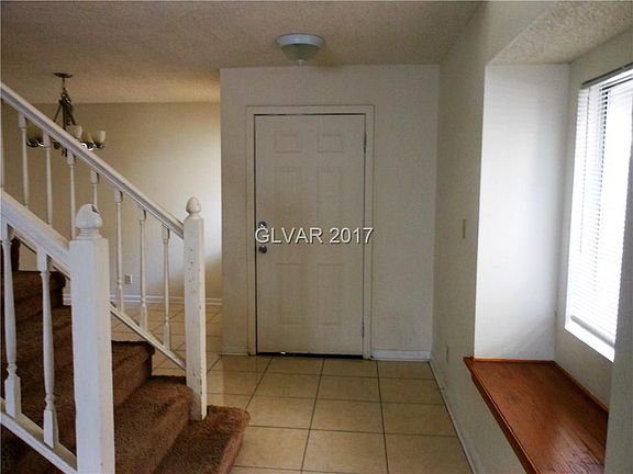 3rd image of 1653 Duarte Dr #0