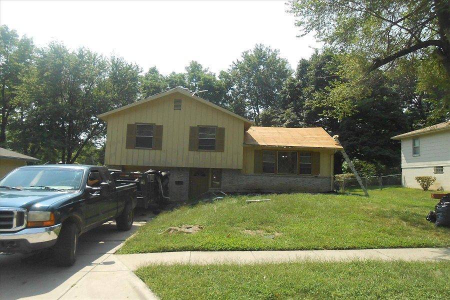 1st image of 8101 E 91st St