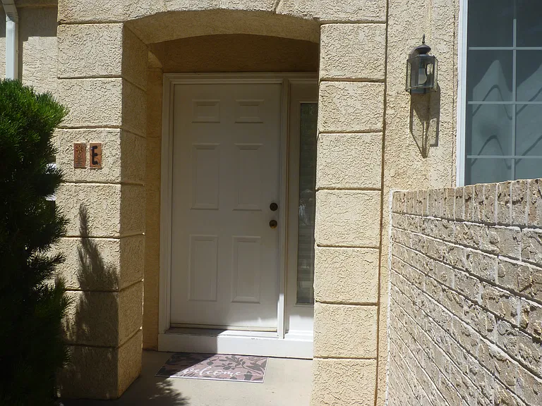 4141 Outlook Blvd #E — Photo 5