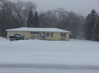 1385 S Wolf Lake Rd, Muskegon, MI 49442