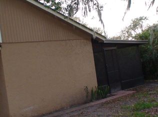 1915 Gregory Dr, Tampa, FL 33613