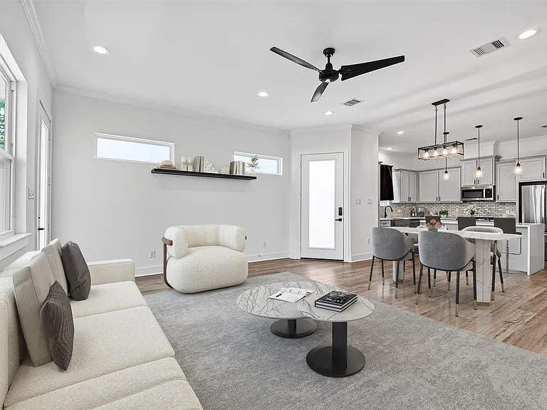 7314 Avenue L — Photo 11