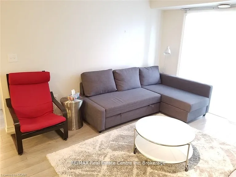 45 Kingsbury Sq #311 — Photo 4