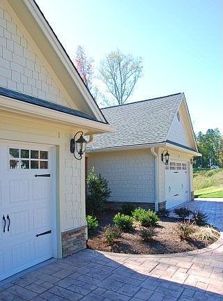 2nd image of 466 Country Club Dr