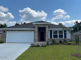 17925 Tingle Dr, Gulfport, MS 39503