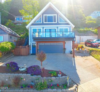 240 NE Williams Ave, Depoe Bay, OR, 97341