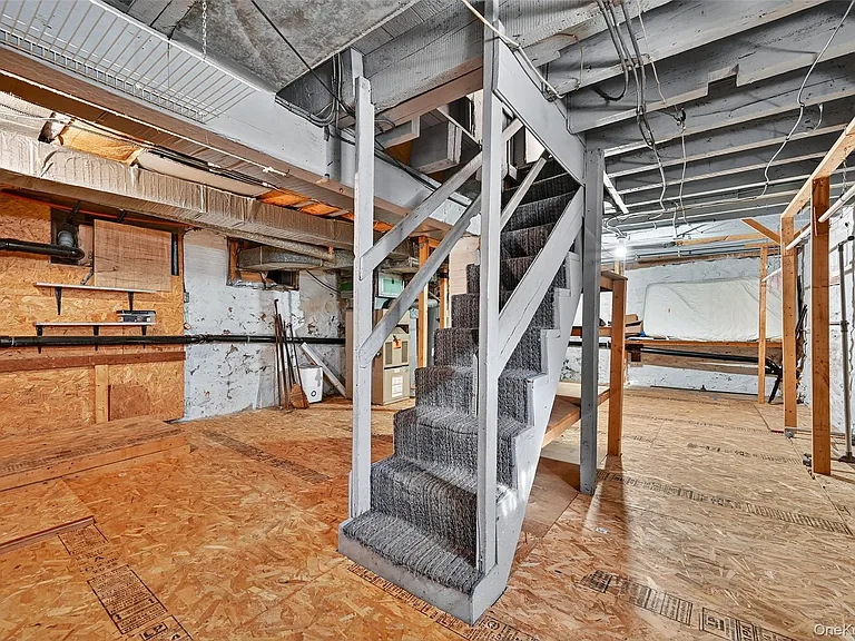 171 West St — Photo 34
