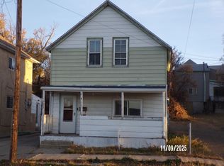 814 E Main St, Trinidad, CO 81082