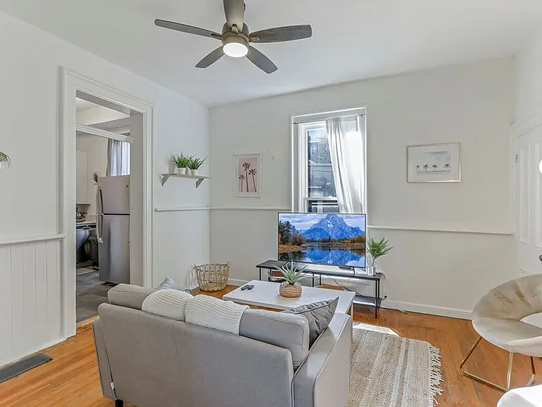 82 Price Ave #B — Photo 23