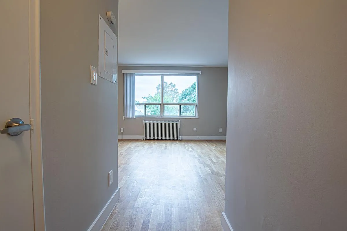 260 Gamble Ave. — Photo 4
