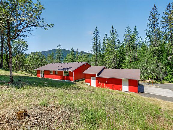 5th image of 2850 E Evans Creek Rd