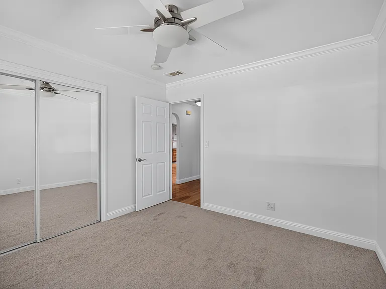 879 S Knickerbocker Dr — Photo 21
