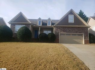 28 Hidden Springs Ln, Taylors, SC 29687