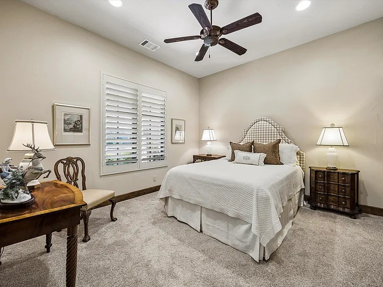 4501 Spanish Oaks Club Blvd #14 — Photo 20