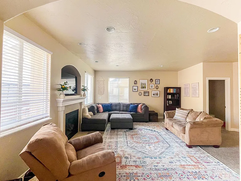 Living room with fireplace