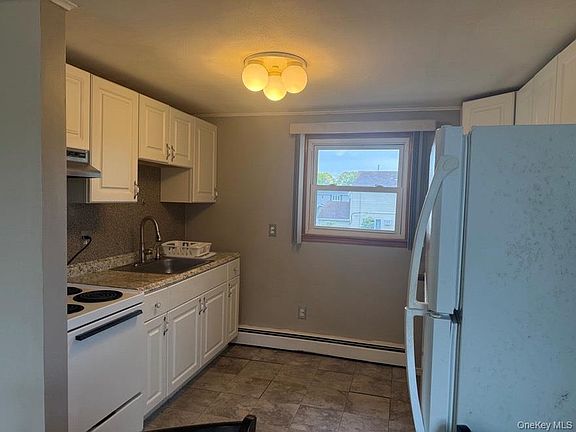 5th image of 175 Wickfield Ln