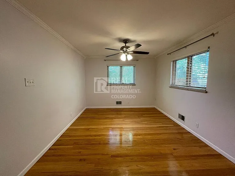 2580 S Carey Way — Photo 8