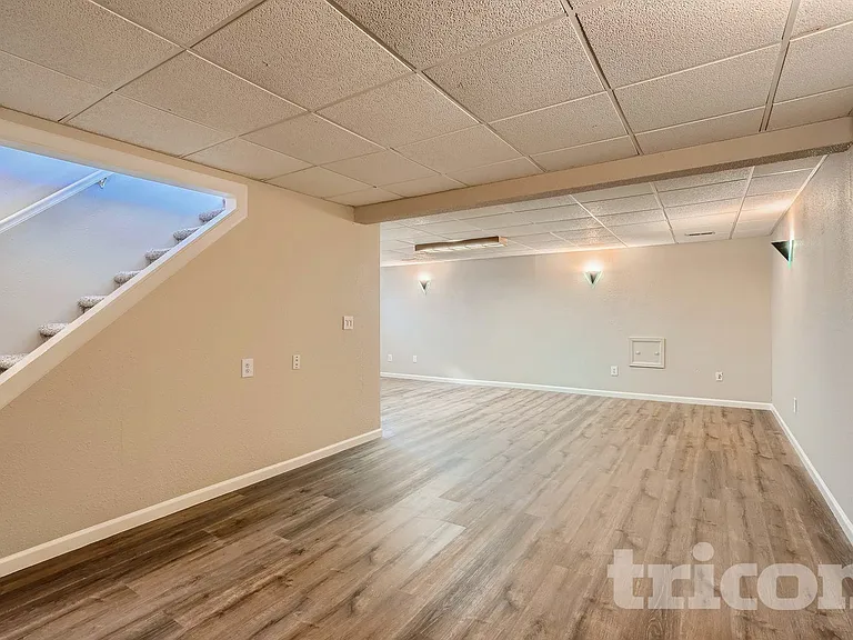 10210 Routt St — Photo 8