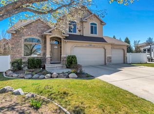 10289 S Locust Ridge Ct W, South Jordan, UT 84009