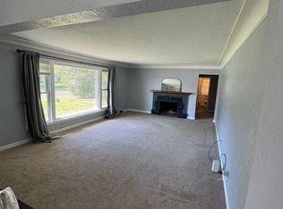 2300 Zenith Ave N, Golden Valley, MN 55422