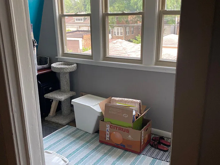 5237 N Laramie Ave #2 — Photo 8