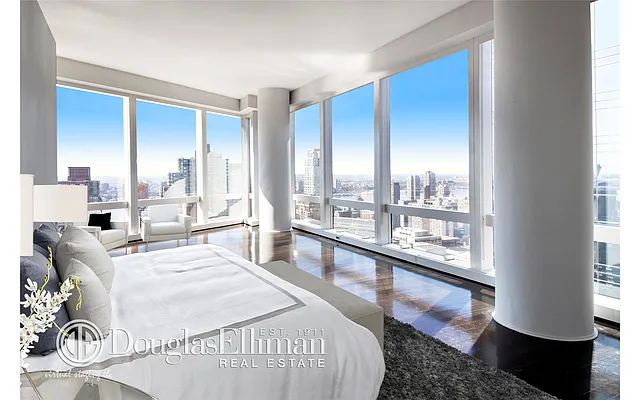 Sold by Douglas Elliman | media 26