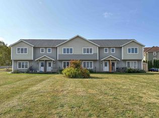 208 Stratford Rd, Stratford, PE C1B1P6