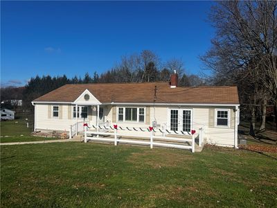 121 Deer Ln N, Beaver Falls, PA, 15010