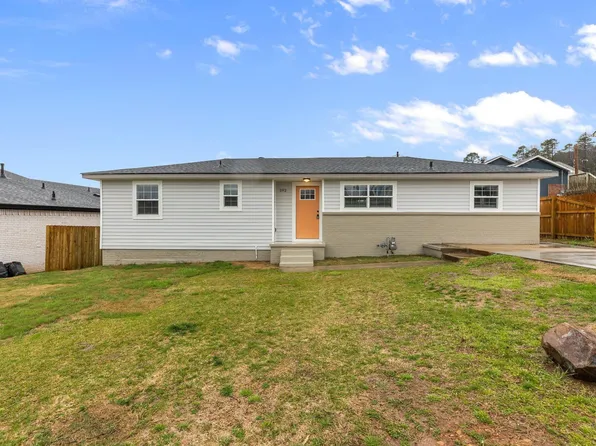 2924 Youngwood Rd, Little Rock, AR 72207