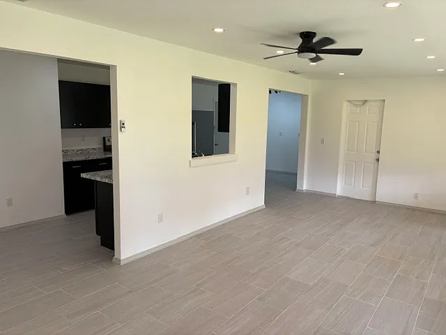 8180 Porto Chico Ave — Photo 9