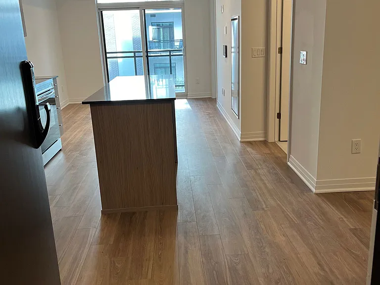 480 Gordon Krantz Ave #318 — Photo 7