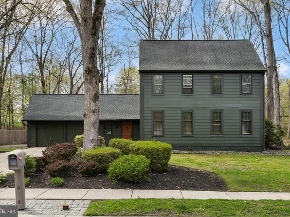 20 Doncaster Rd, Cherry Hill, NJ 08003