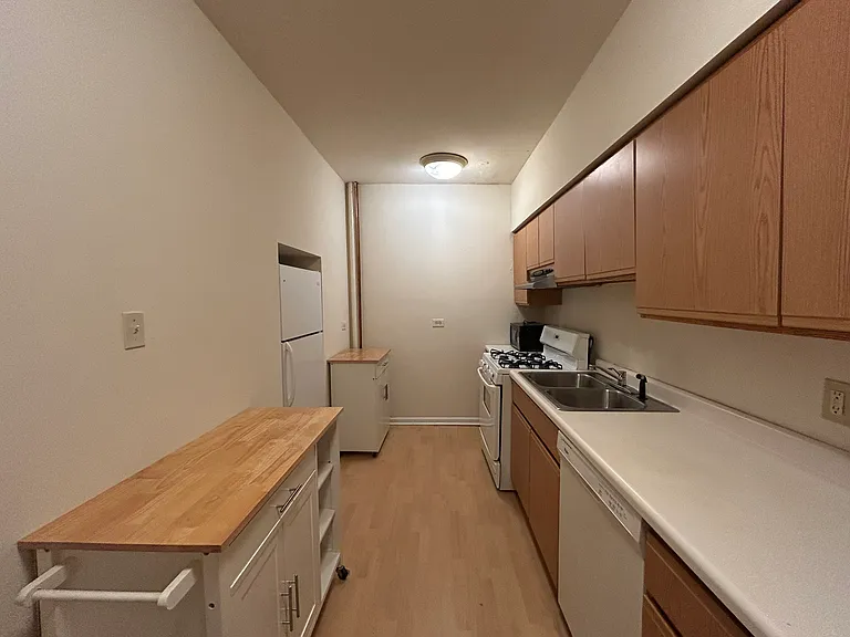 2554 W Eastwood Ave #2 — Photo 7