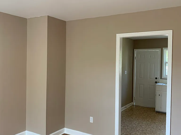 2122 Haven Cir #3 — Photo 6