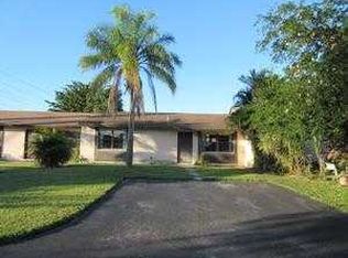 13571 SW 48th Ter, Miami, FL 33175