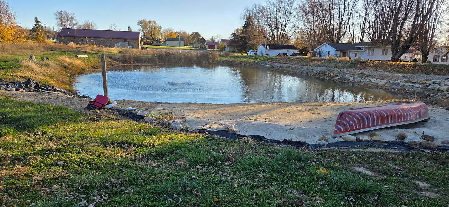 1401 Crissinger Rd photo 1