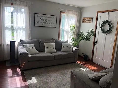3202 Heights Rd — Photo 2