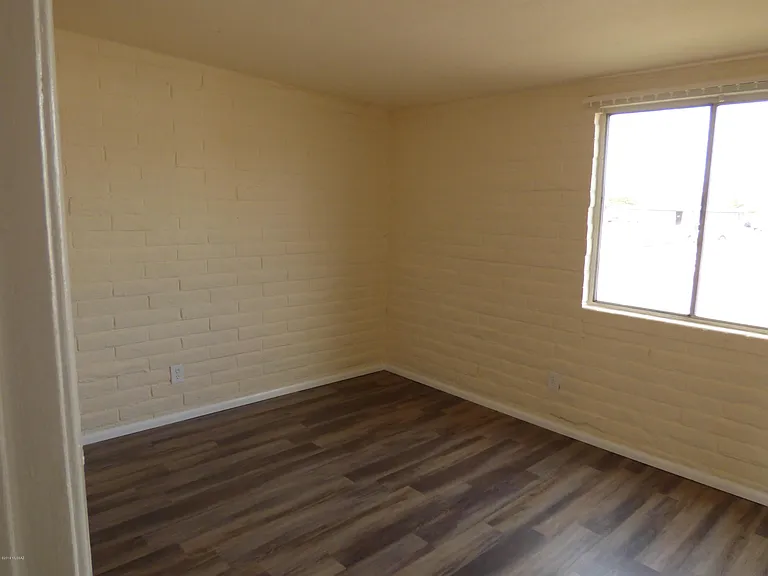 7540 E Poplar St — Photo 6