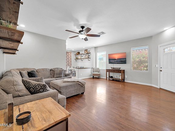 4th image of 13534 W YOUNG Street