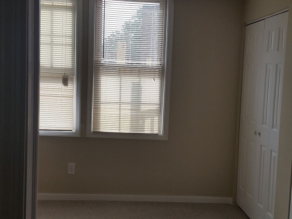 2nd image of 6921 Theodore St