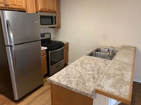 2 bedroom 1 bath apartment for rent, 12225B Woodside Ave, Lakeside, CA 92040