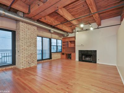 375 W Erie St, Chicago, IL, 60654
